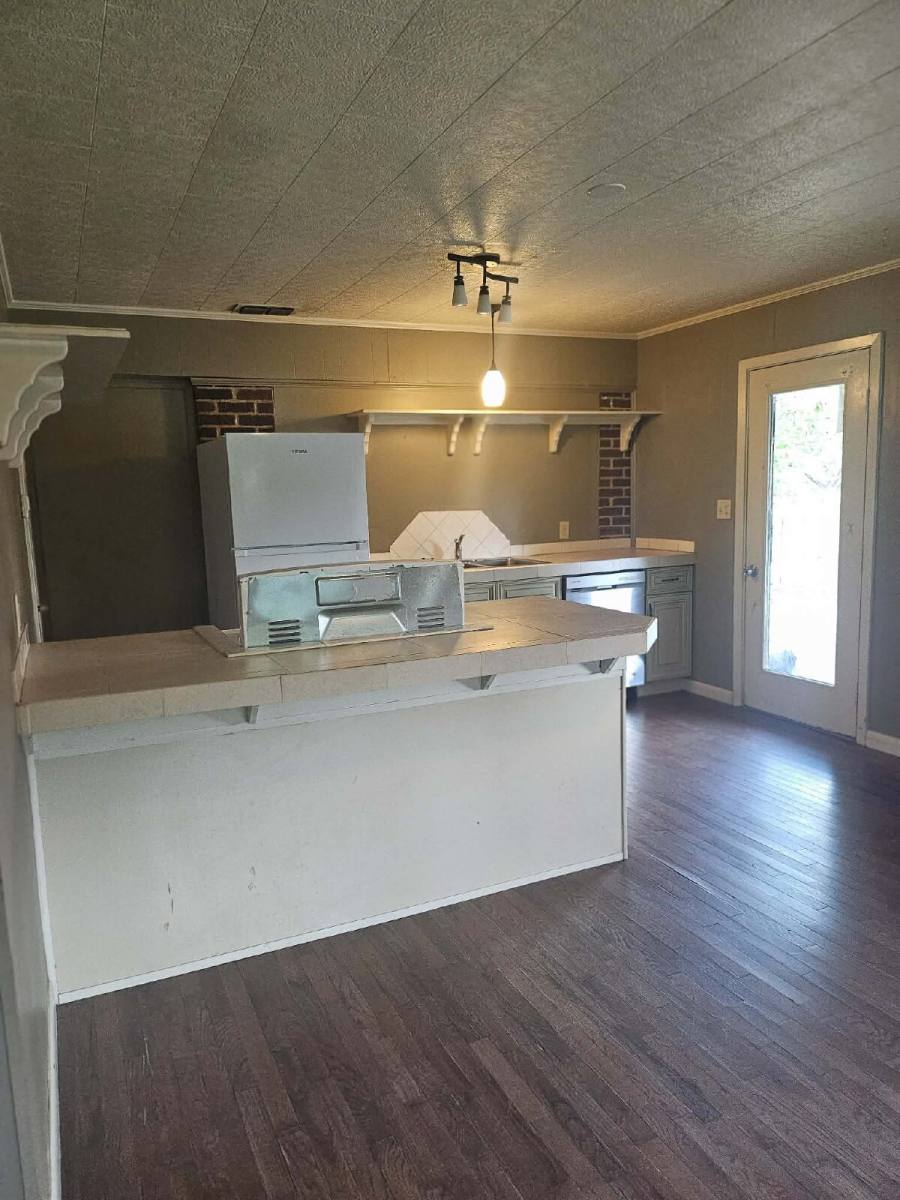 Townhouse for rent at 1801-B W Nettleton Ave, Jonesboro, AR 72401