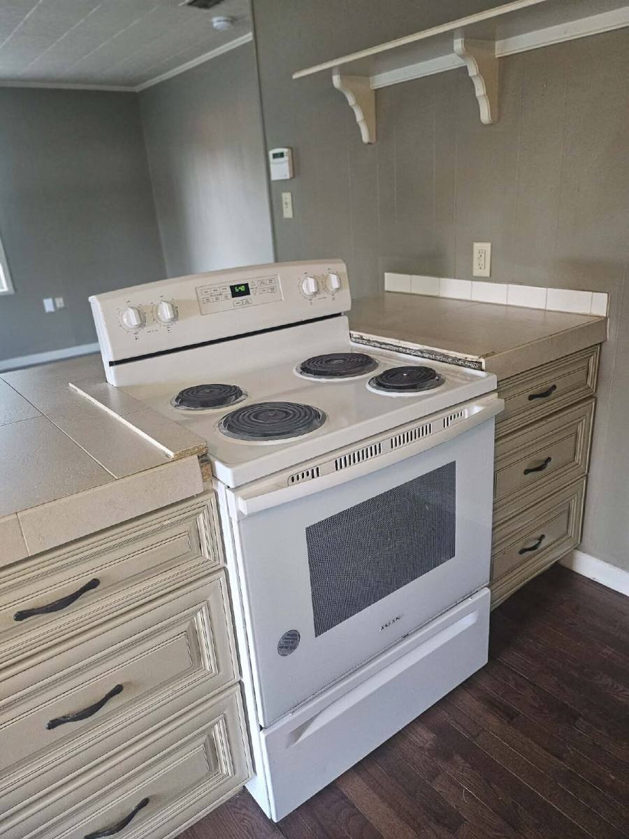Townhouse for rent at 1801-B W Nettleton Ave, Jonesboro, AR 72401