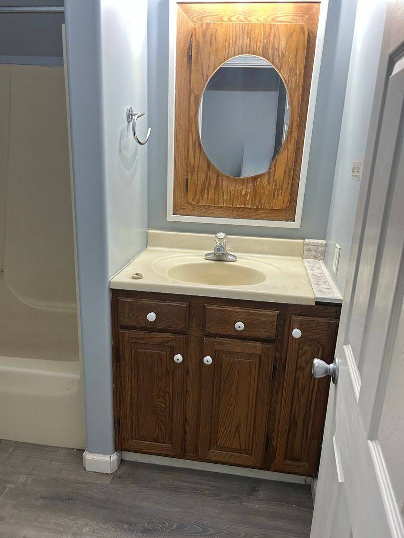 Apartment for rent at 516 W Third St, Mishawaka, IN 46544