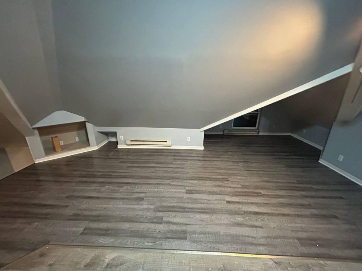 Apartment for rent at 516 W Third St, Mishawaka, IN 46544