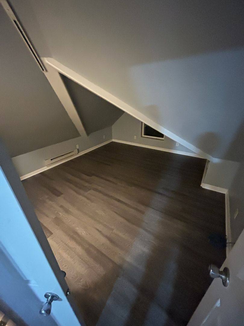 Apartment for rent at 516 W Third St, Mishawaka, IN 46544