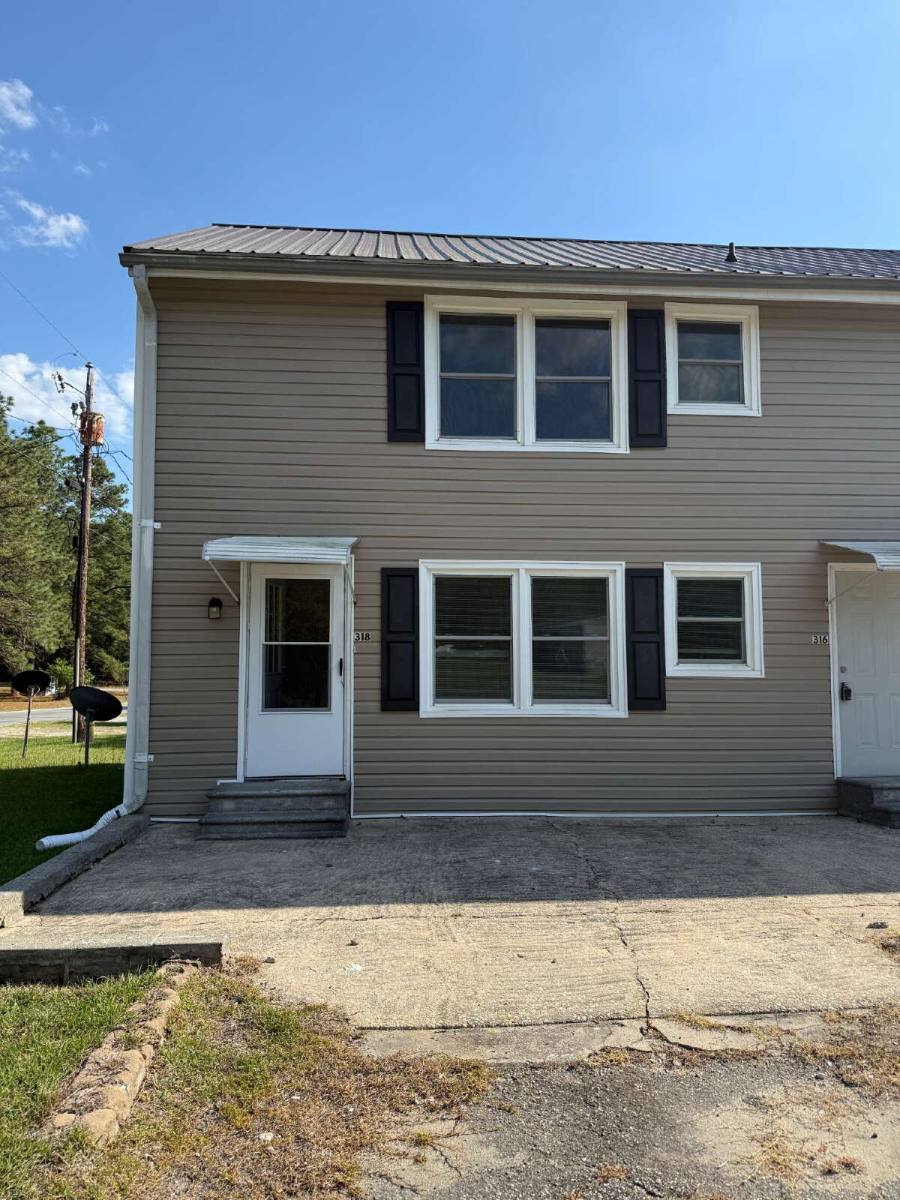 Condo for rent at 318 Westview Loop, Pinebluff, NC 28373