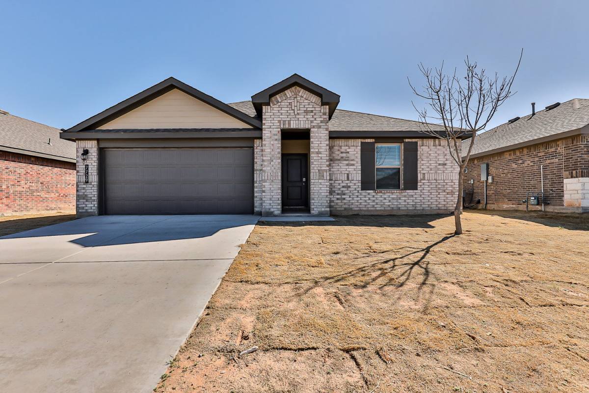 House for rent at 7729 92nd St, Lubbock, TX 79424