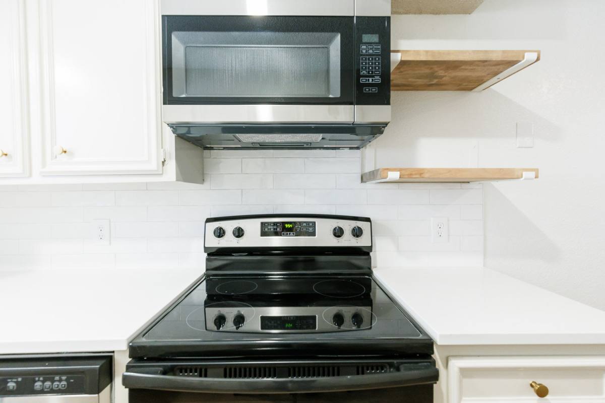 Apartment for rent at 8214 Vernon Ave #B, Lubbock, TX 79423