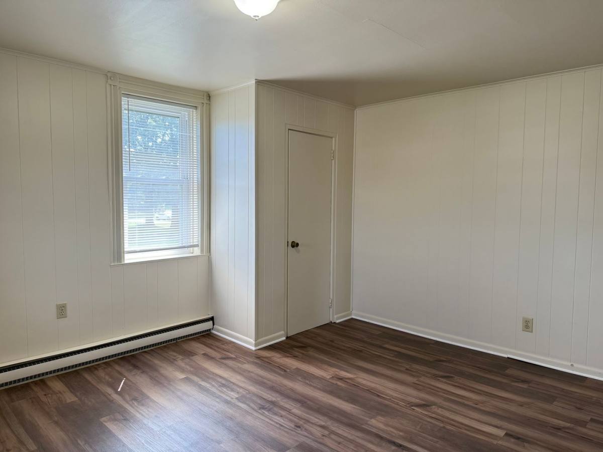 Apartment for rent at 632 W Orange St, Lititz, PA 17543