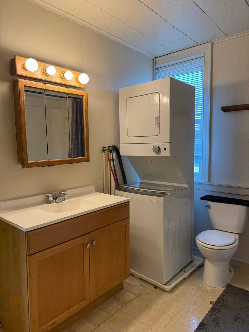 Apartment for rent at 632 W Orange St, Lititz, PA 17543