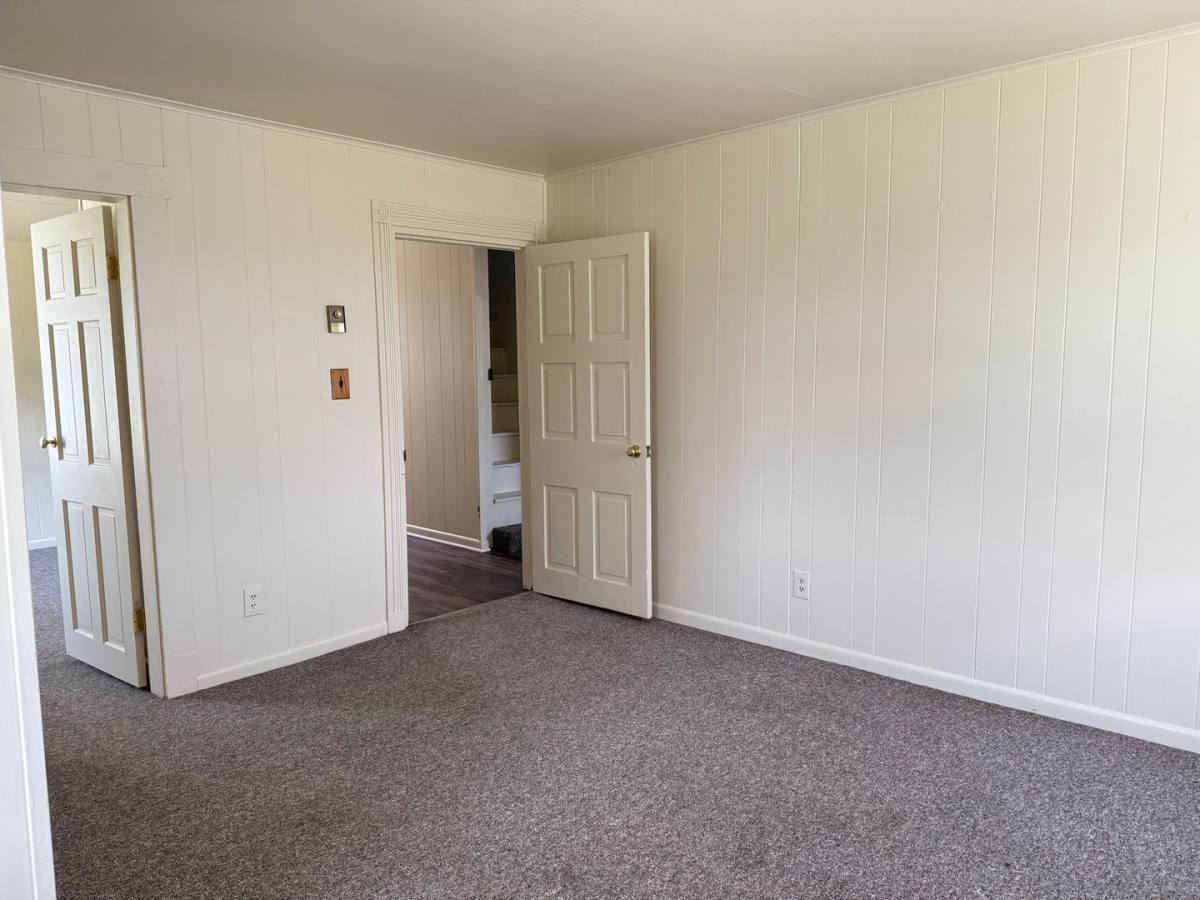 Apartment for rent at 632 W Orange St, Lititz, PA 17543