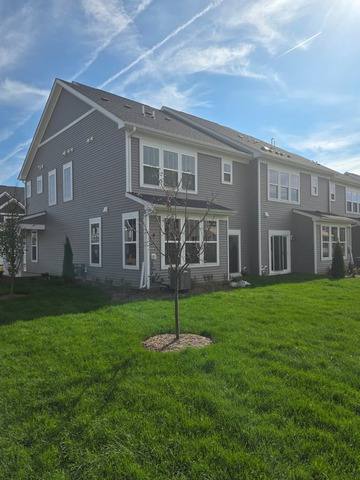 House for rent at 5931 Hawkweed Dr, Naperville, IL 60564