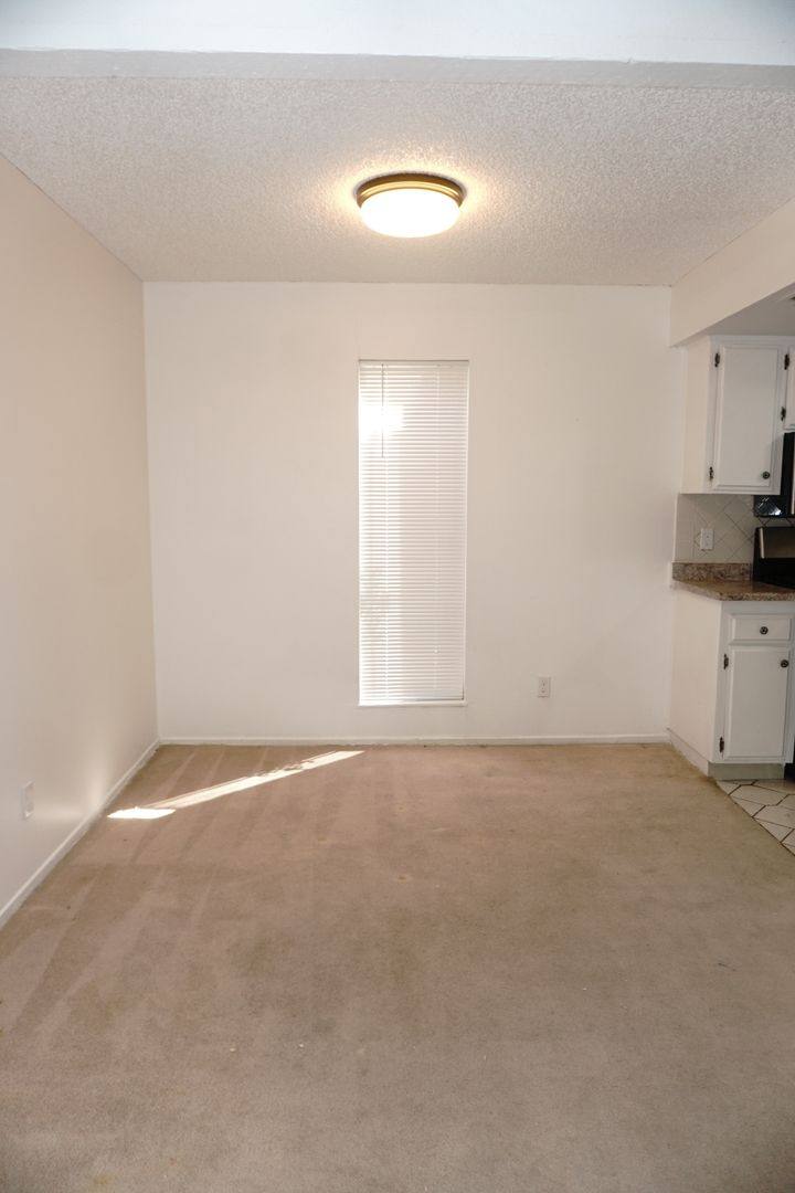 Apartment for rent at 1405 Vegas Valley, Las Vegas, NV 89169