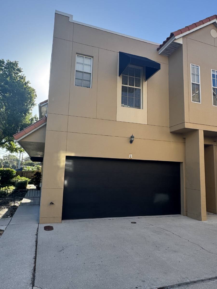 Townhouse for rent at 3210 W Horatio St #1, Tampa, FL 33609