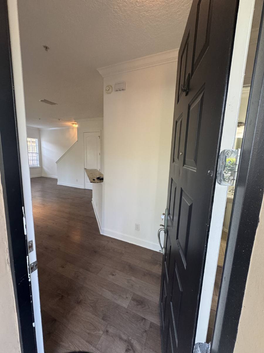 Townhouse for rent at 3210 W Horatio St #1, Tampa, FL 33609