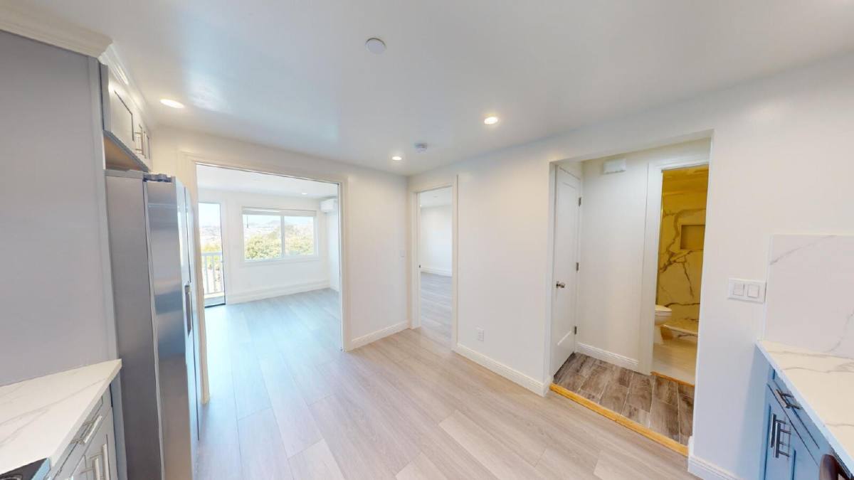 Townhouse for rent at 150 Frankfort St, Daly City, CA 94014