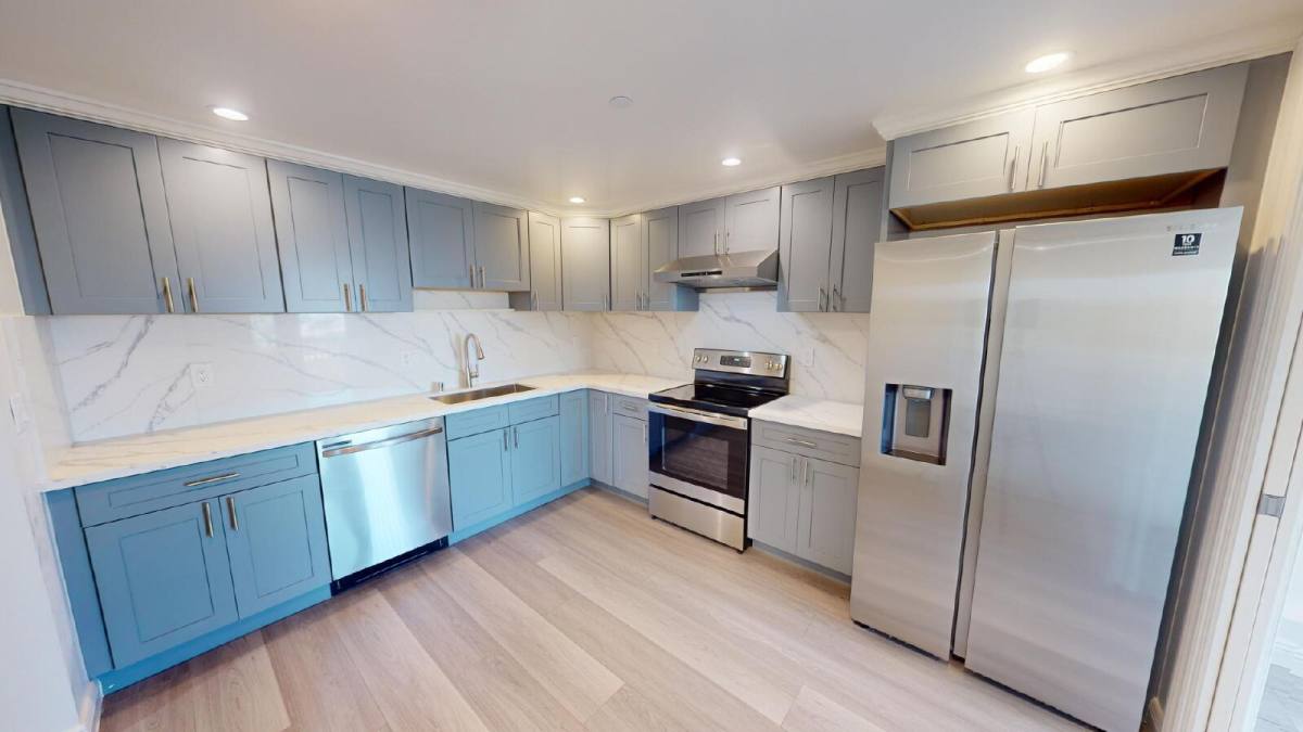 Townhouse for rent at 150 Frankfort St, Daly City, CA 94014