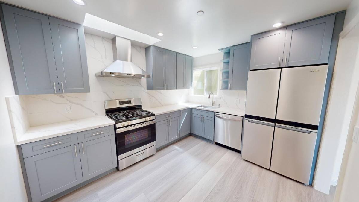 Townhouse for rent at 150 Frankfort St, Daly City, CA 94014