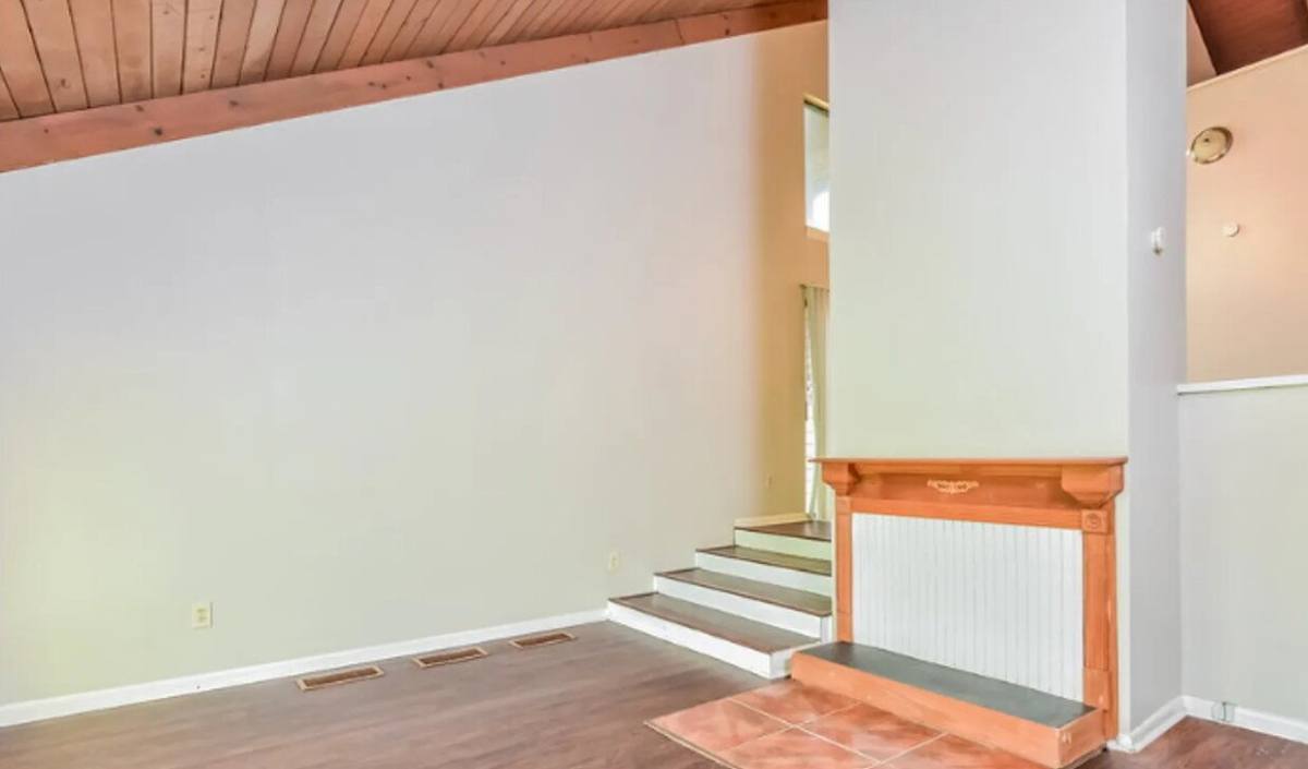 Townhouse for rent at 2563 Terrace Trail, Decatur, GA 30035