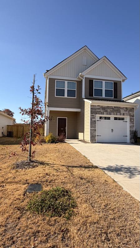 House for rent at 1428 Donhill Dr, Greer, SC 29651