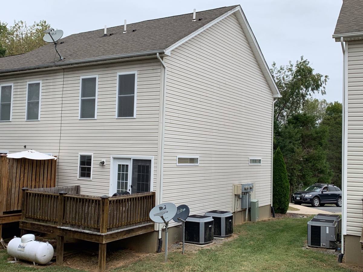 Townhouse for rent at 93 Trimmer Trail, Lexington, VA 24450
