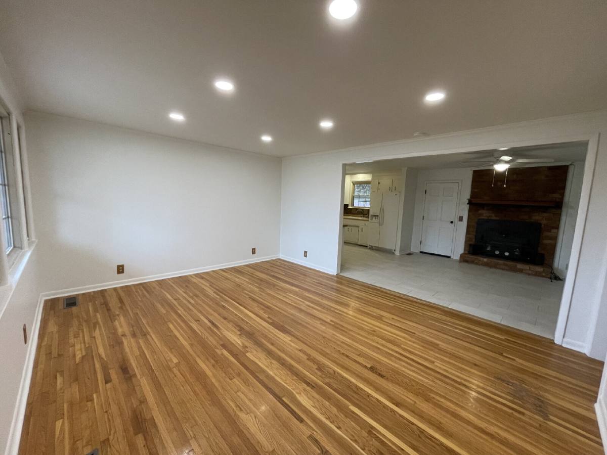 House for rent at 102 Crosby Dr, Hendersonville, TN 37075