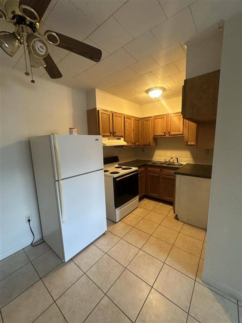 Apartment for rent at 198 W Commercial, White Heath, IL 61884