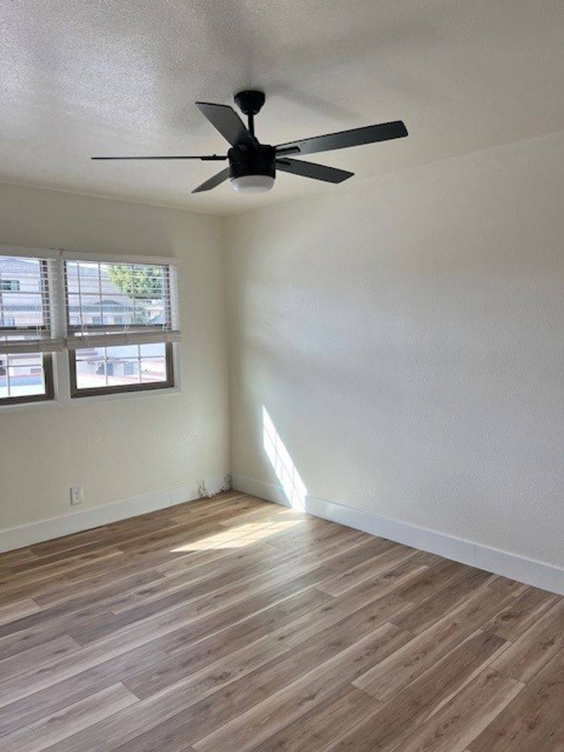 Apartment for rent at 555 W 15th St, San Pedro, CA 90731