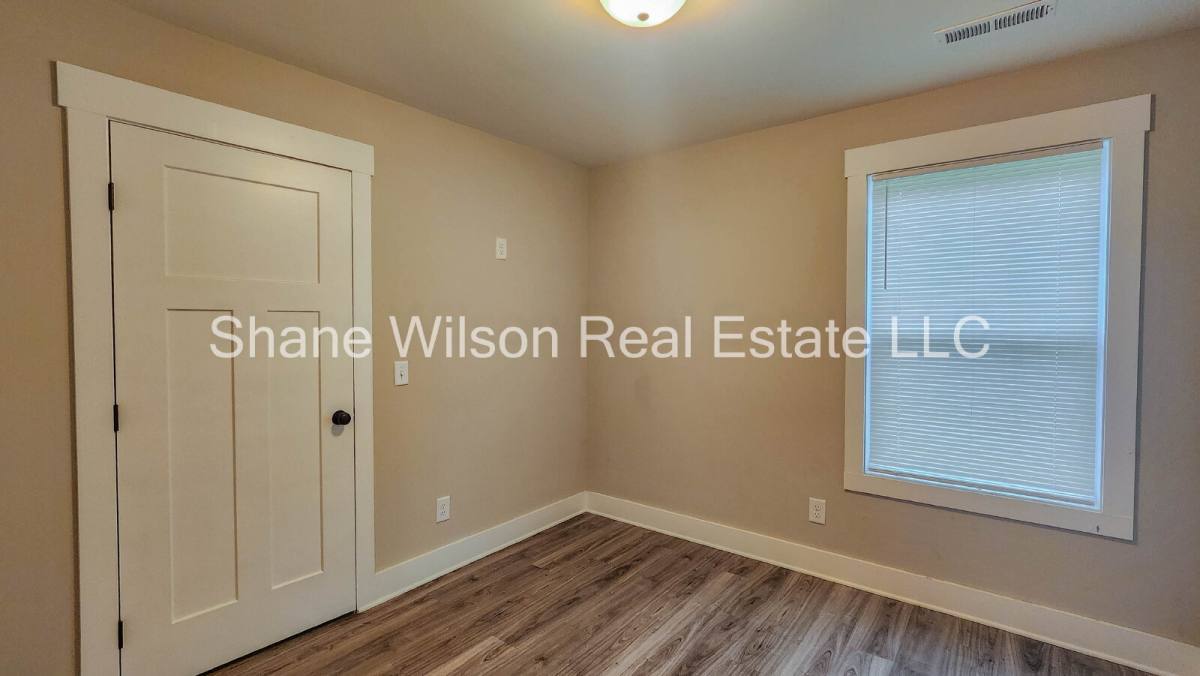 House for rent at 912 Worth St, La Fayette, GA 30728