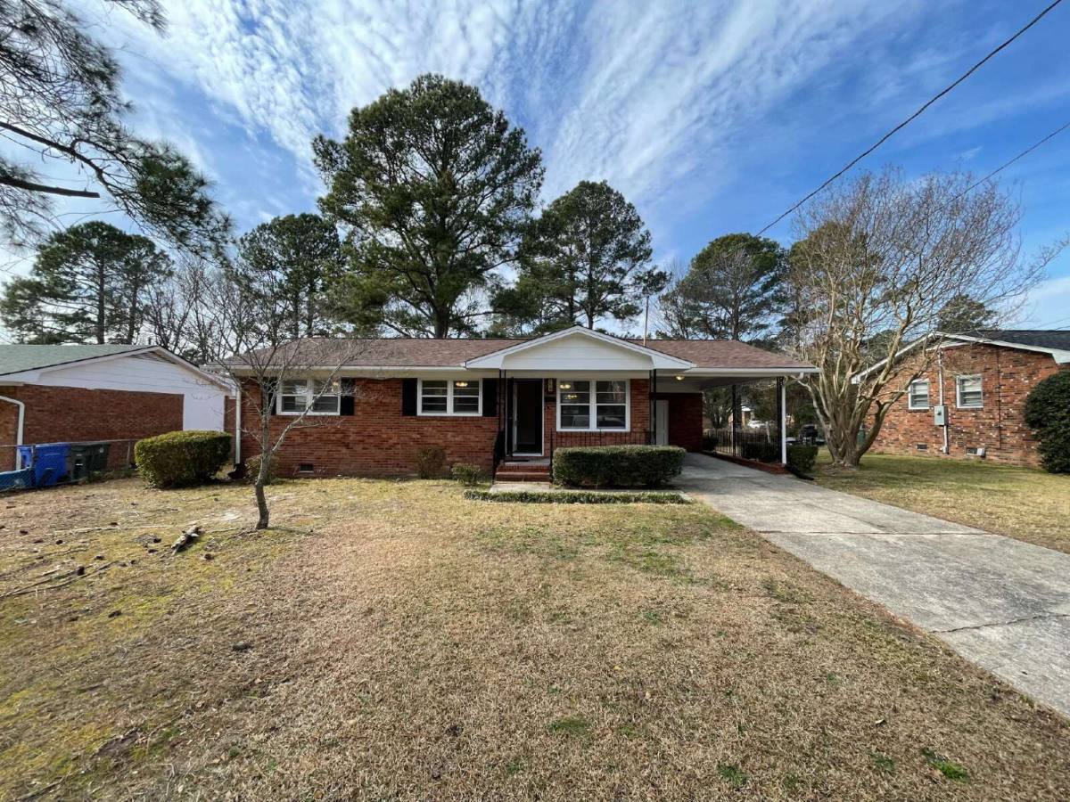 House for rent at 718 Dwain Dr, Fayetteville, NC 28305