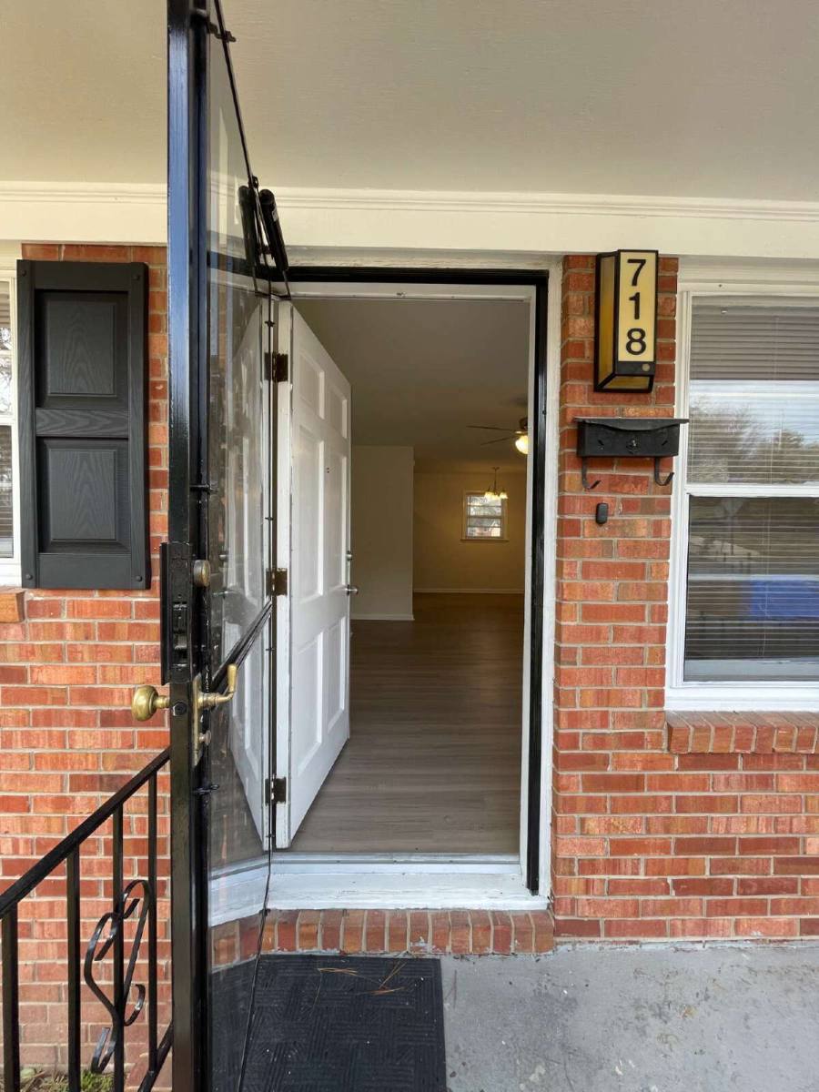 House for rent at 718 Dwain Dr, Fayetteville, NC 28305