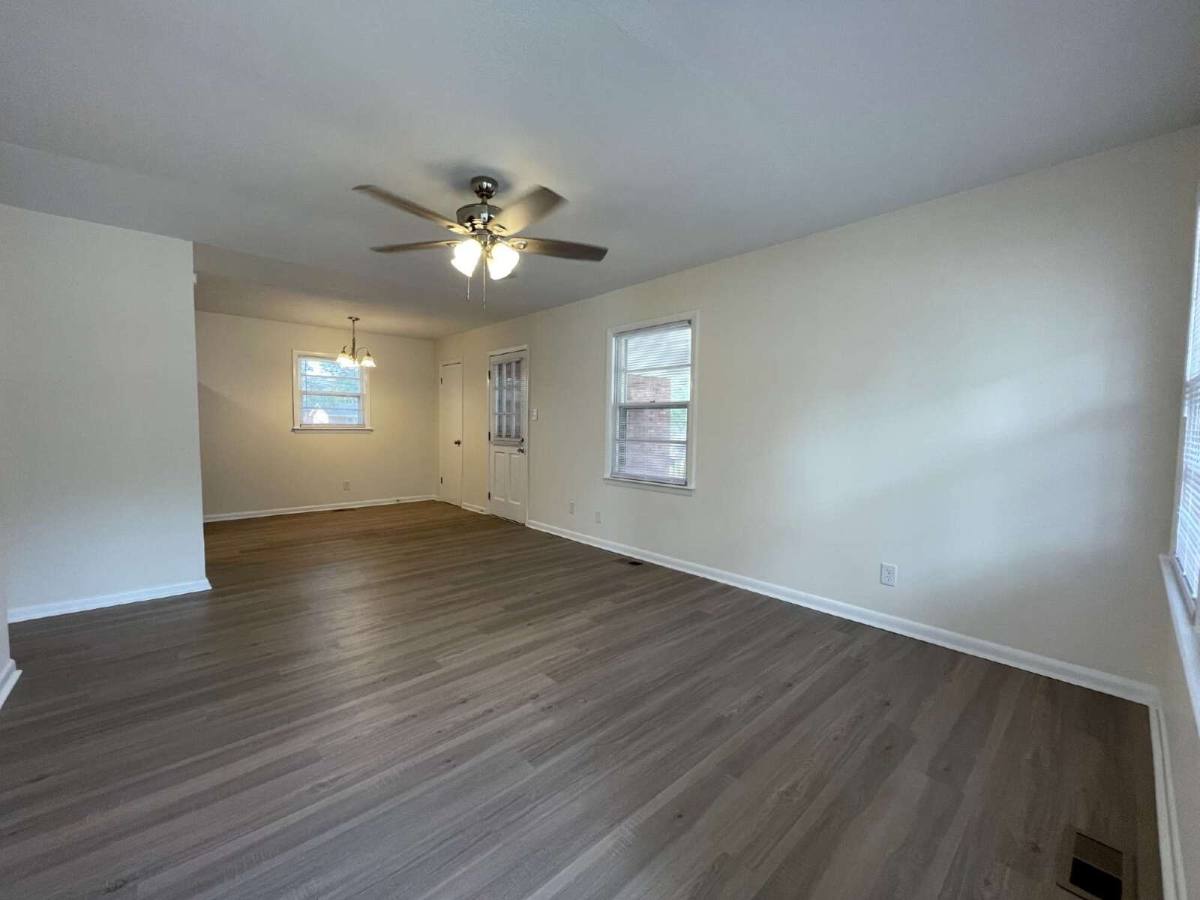 House for rent at 718 Dwain Dr, Fayetteville, NC 28305