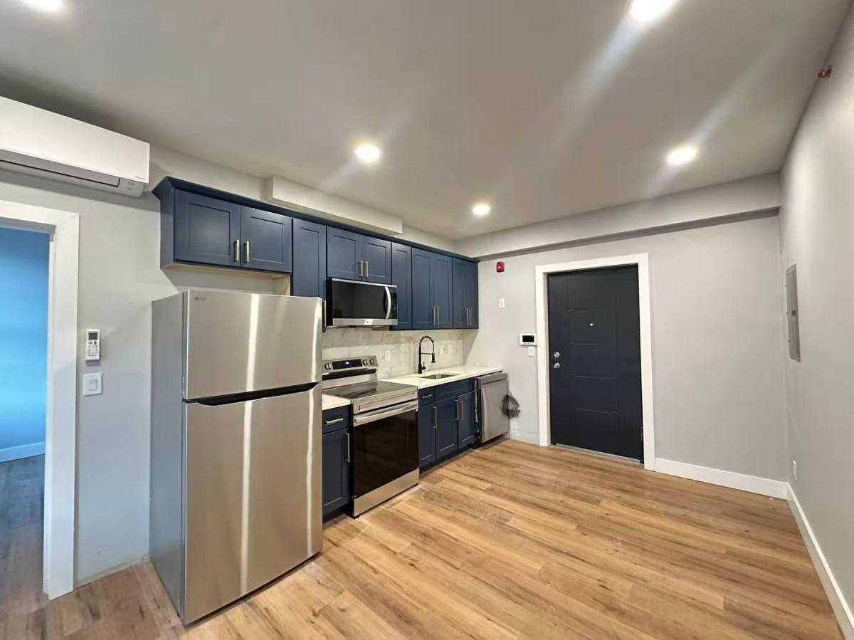 Apartment for rent at 29 S 2nd St, Philadelphia, PA 19106