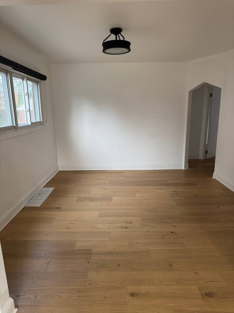 Apartment for rent at 15318 Murray Hill St #2, Detroit, MI 48227