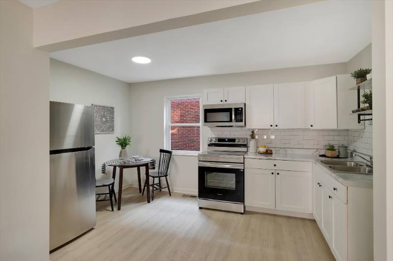 Apartment for rent at 2641 Keokuk St Building C #1R, Saint Louis, MO 63118