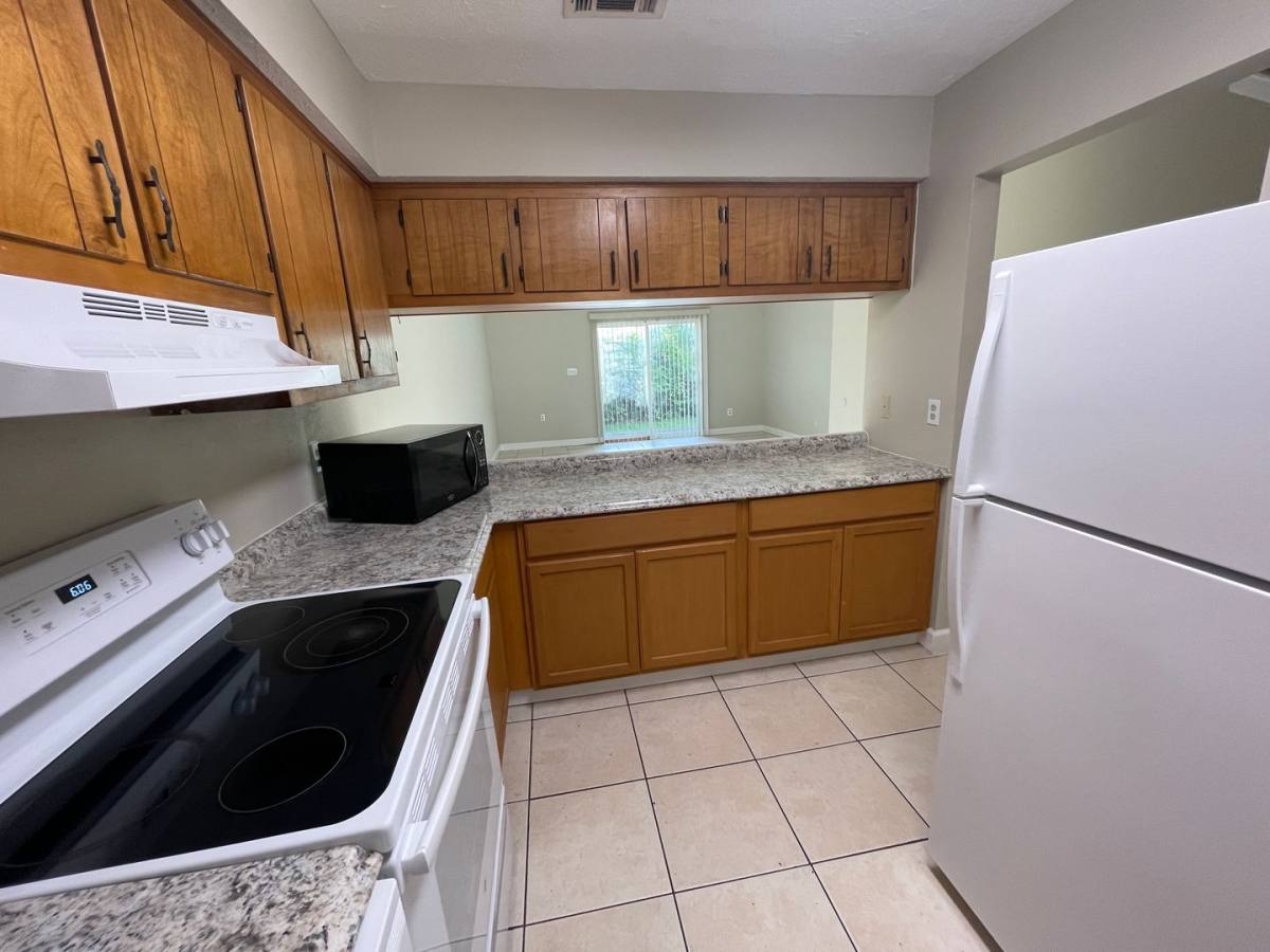 Apartment for rent at 6913 Cherry St, Panama City, FL 32404