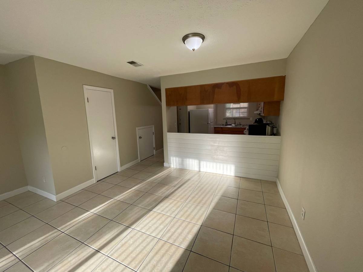 Apartment for rent at 6913 Cherry St, Panama City, FL 32404