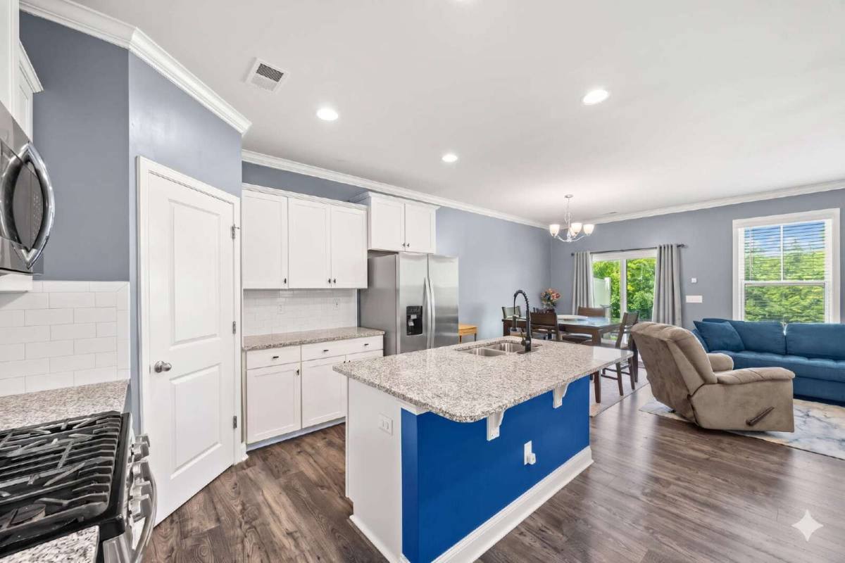 Townhouse for rent at 1095 Chicory Trace, Clover, SC 29710