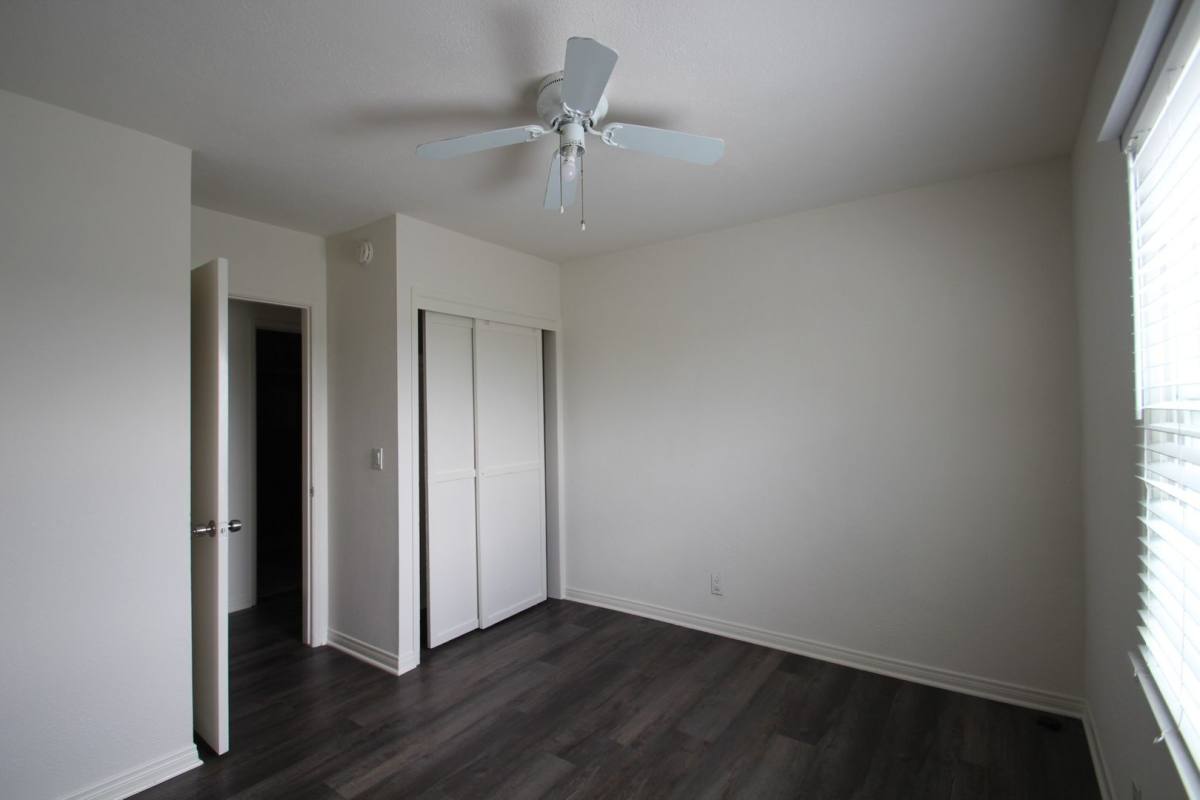 Apartment for rent at 5860 - 5864 Mildred St, San Diego, CA 92110