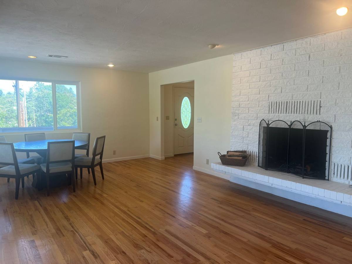 House for rent at 495 Jennifer St, Ashland, OR 97520
