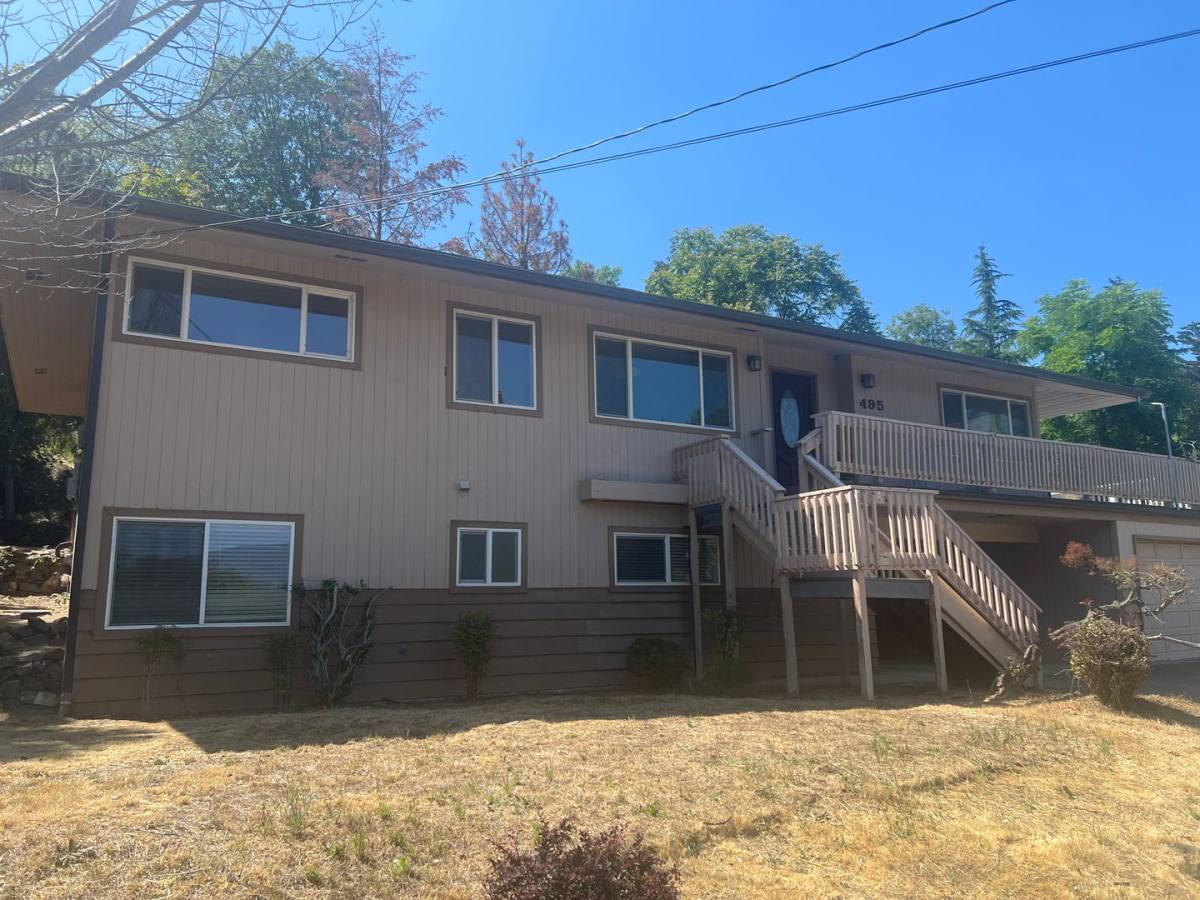 House for rent at 495 Jennifer St, Ashland, OR 97520