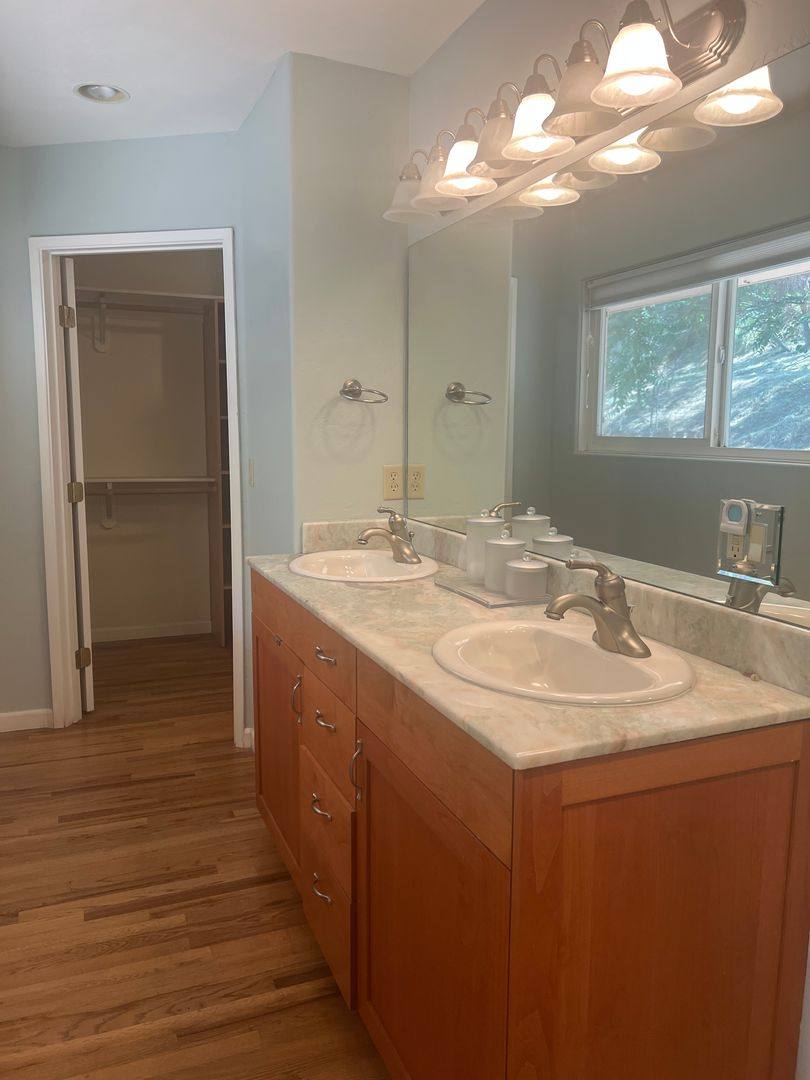 House for rent at 495 Jennifer St, Ashland, OR 97520