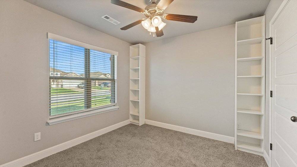 House for rent at 6005 NW Hoover St, Bentonville, AR 72713