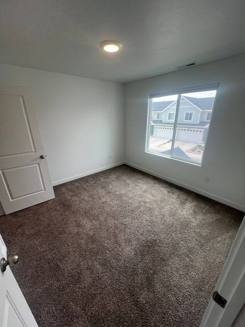 Apartment for rent at 3718 W 930 N, Lehi, UT 84043