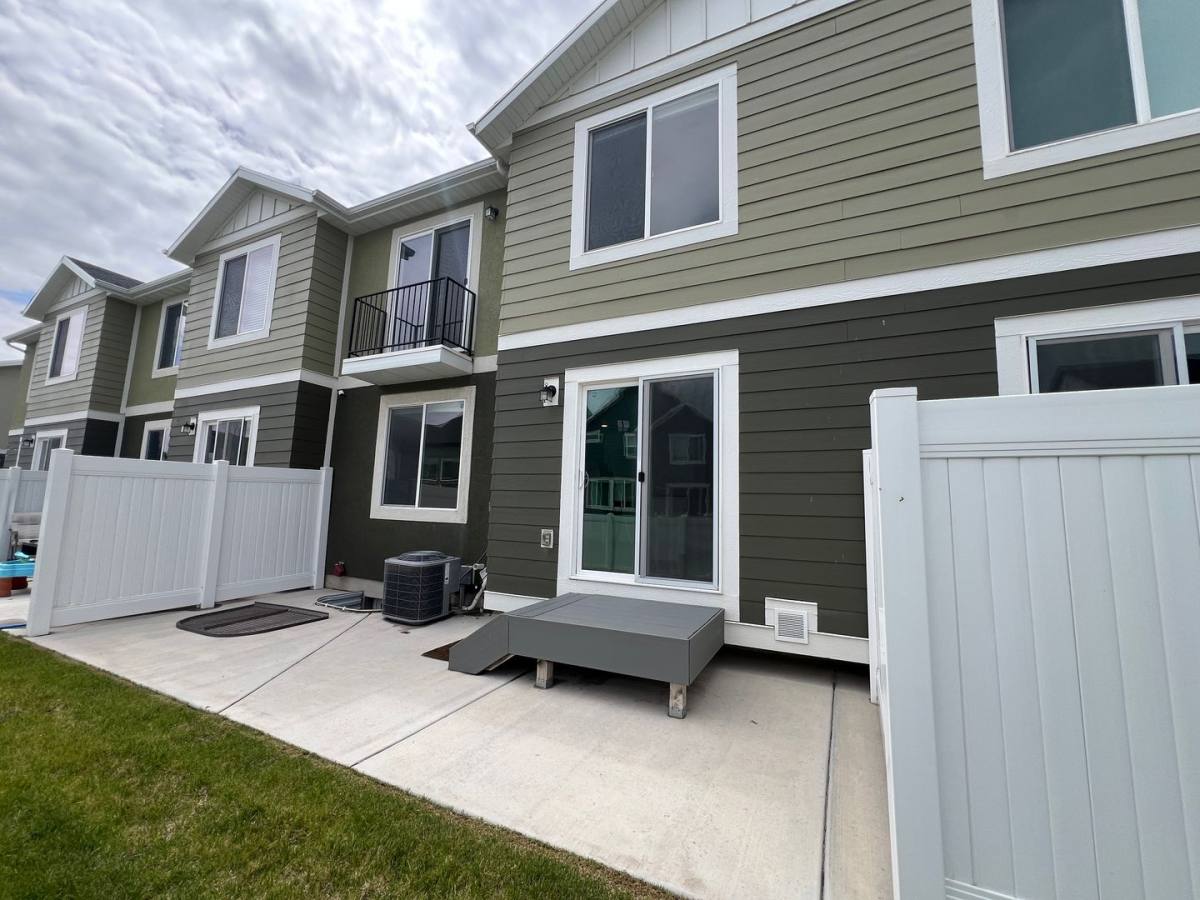 Apartment for rent at 3718 W 930 N, Lehi, UT 84043