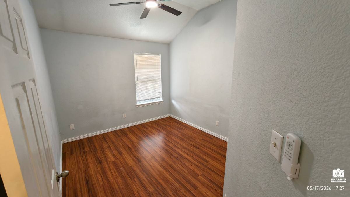 House for rent at 304 Hummingbird Dr, Little Elm, TX 75068