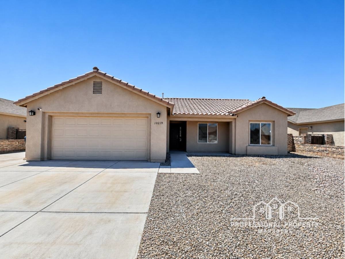 House for rent at 10219 E 34th Lane, Yuma, AZ 85365