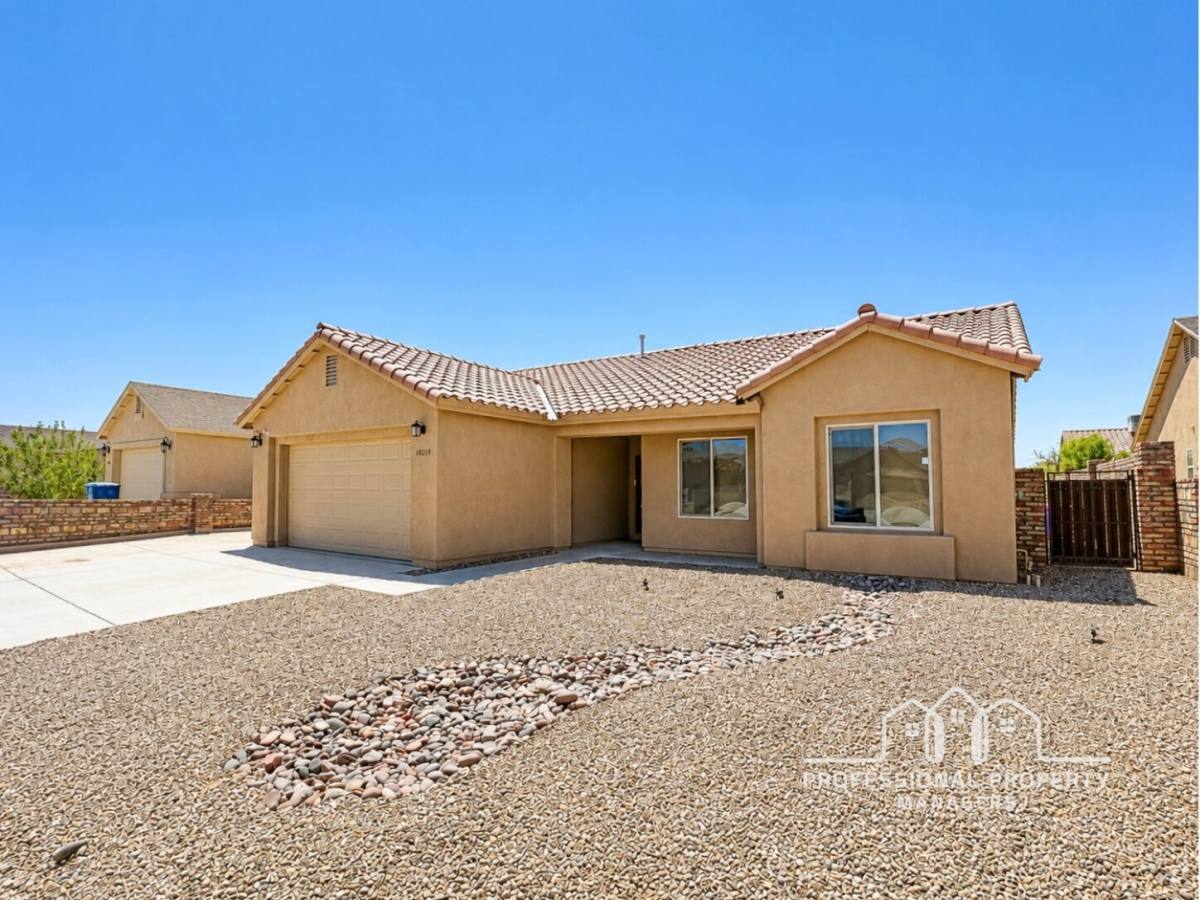 House for rent at 10219 E 34th Lane, Yuma, AZ 85365