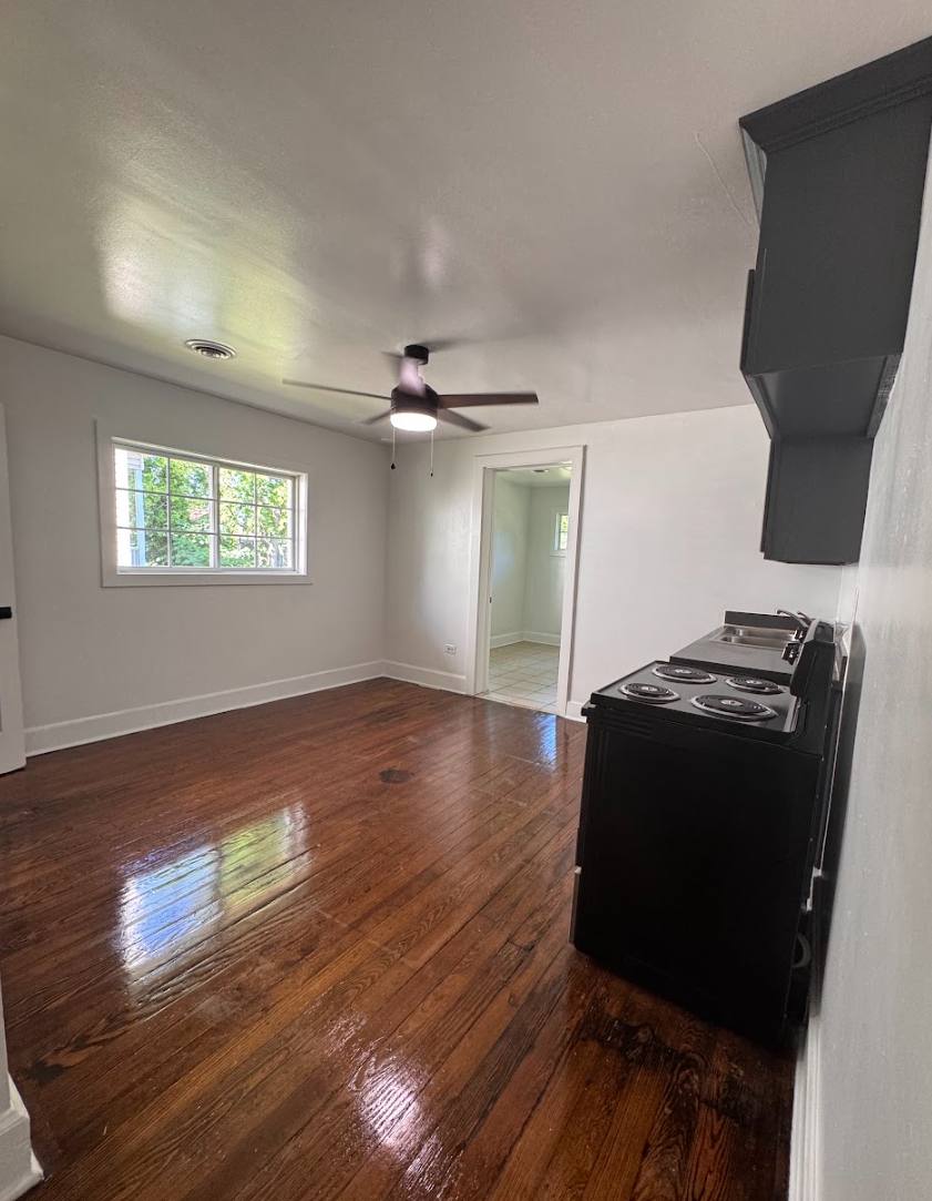 Townhouse for rent at 304 N Leach St, Greenville, SC 29601