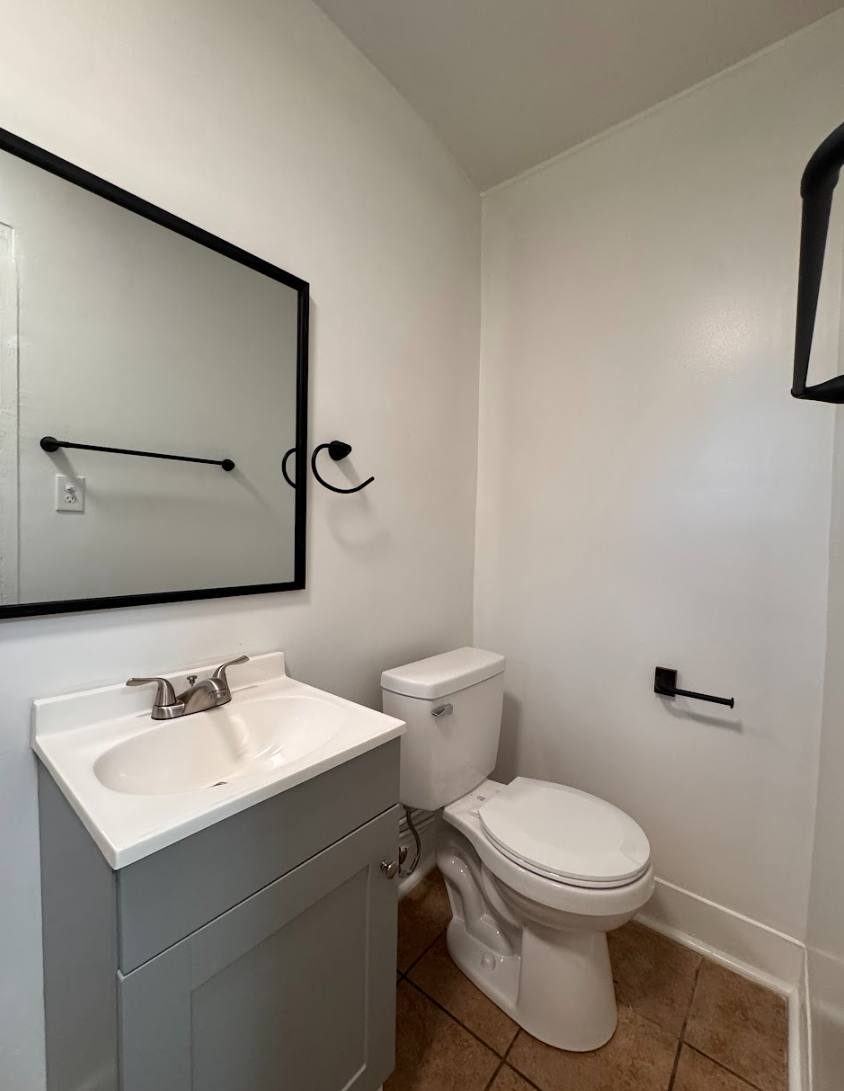 Townhouse for rent at 304 N Leach St, Greenville, SC 29601