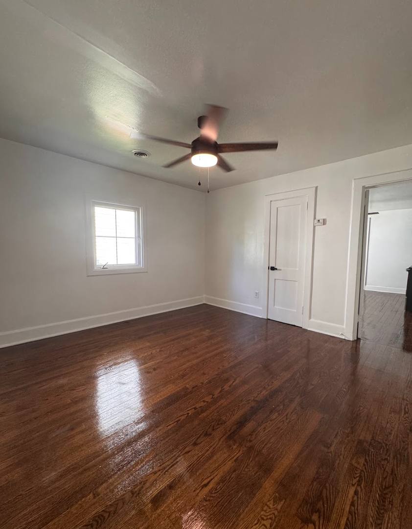 Townhouse for rent at 304 N Leach St, Greenville, SC 29601
