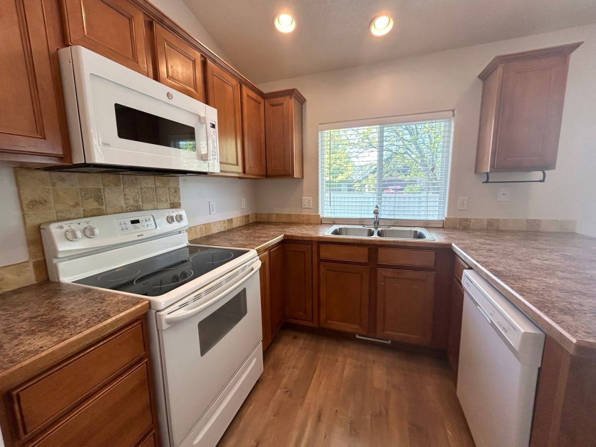 House for rent at 2225 W Steely Court, Kuna, ID 83634