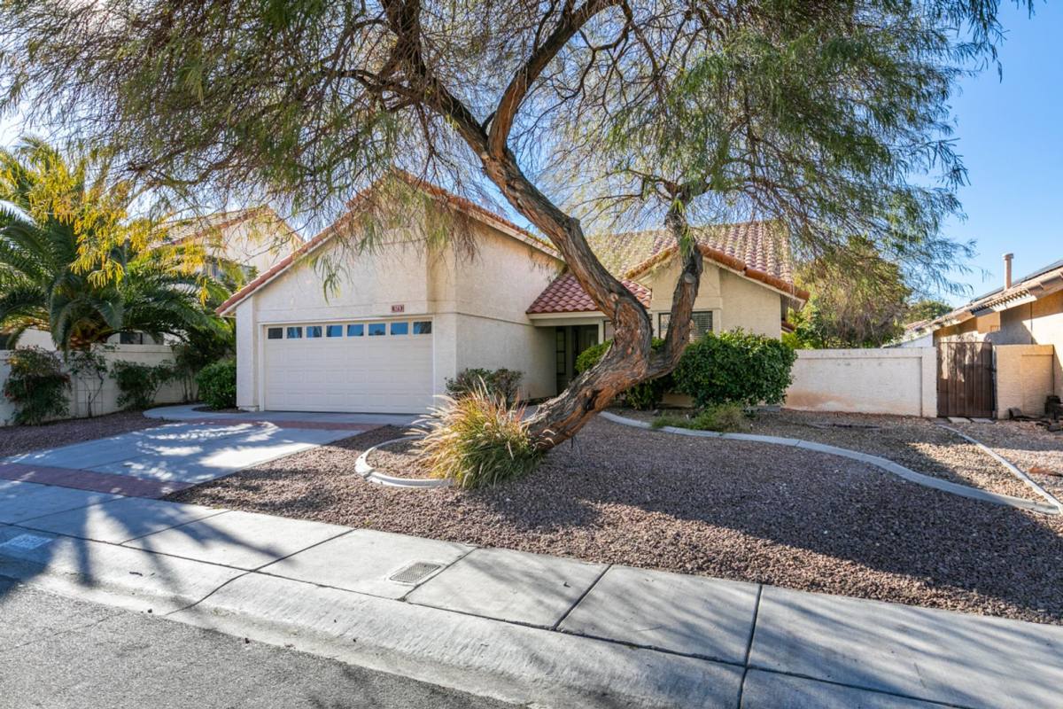 House for rent at 373 Placer Creek Lane, Henderson, NV 89014