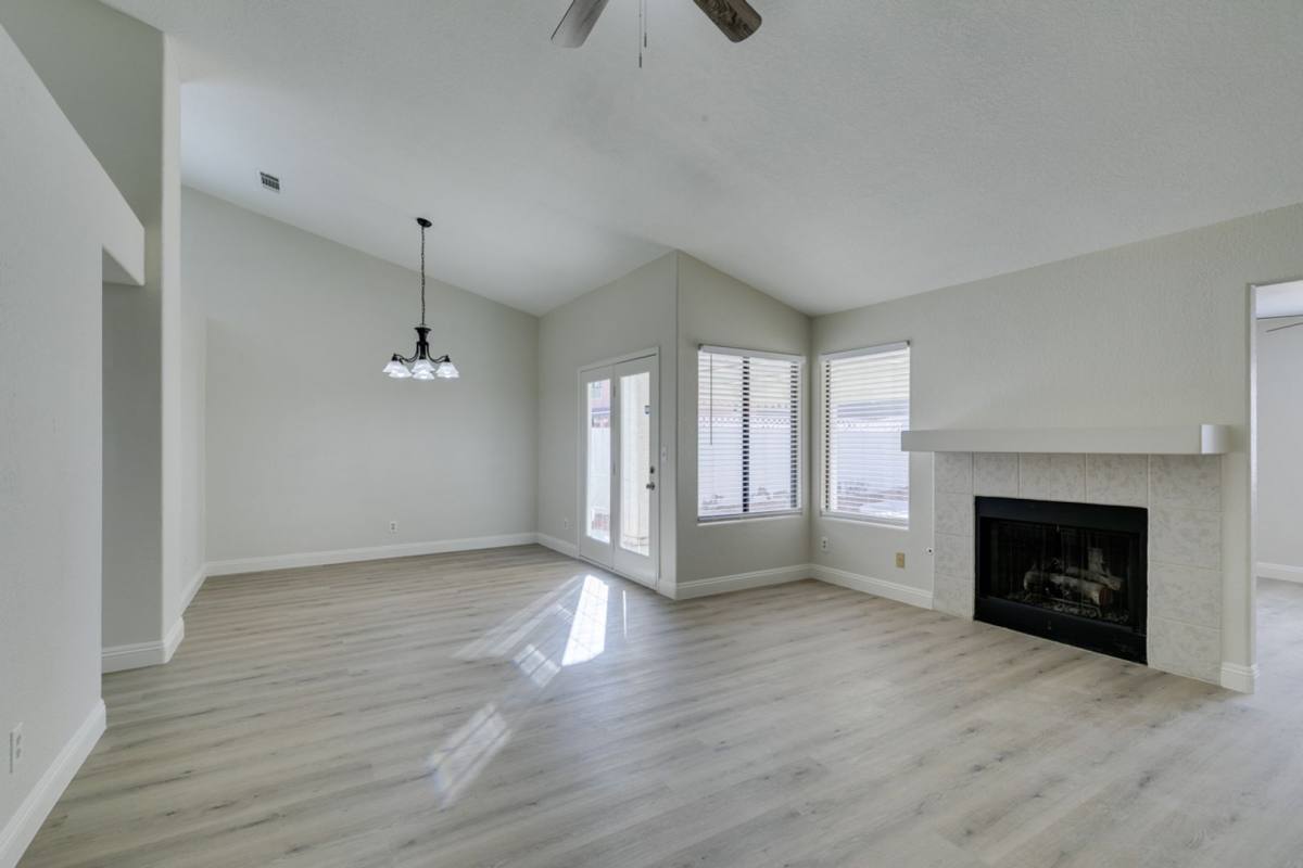 House for rent at 373 Placer Creek Lane, Henderson, NV 89014